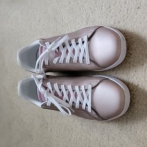 Lacoste tennis shoes